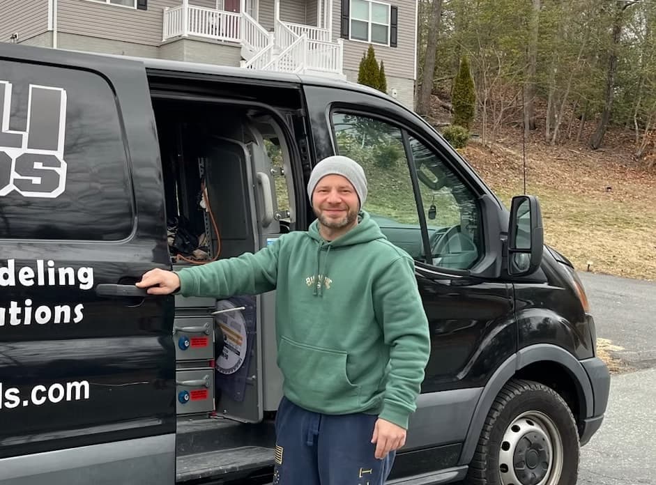 Vali by the VALI BUILDS work van